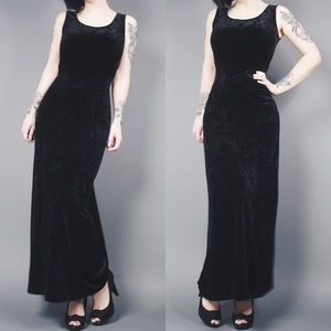 💜 90’s Vintage Plum Velour Sleeveless Maxi Dress
